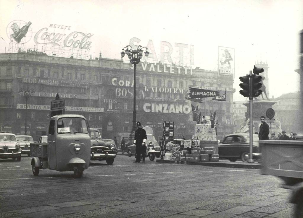 1960 Epiphany day (the three kings) in Milan with Lambretta car