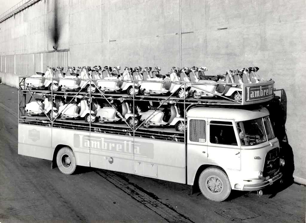 1964 Special transport vehicle for Lambretta's 01